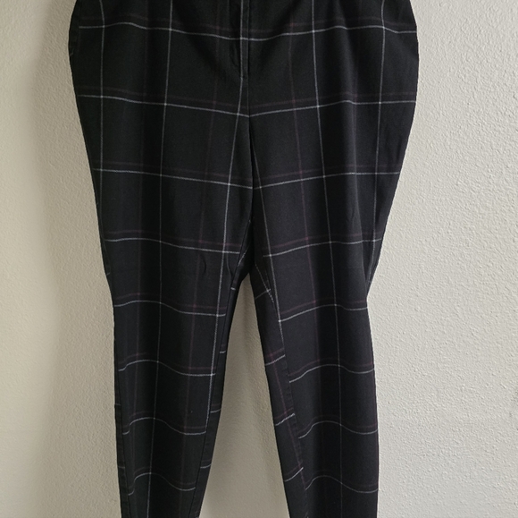Alfani Black Plaid Ankle Pant - Picture 4 of 10